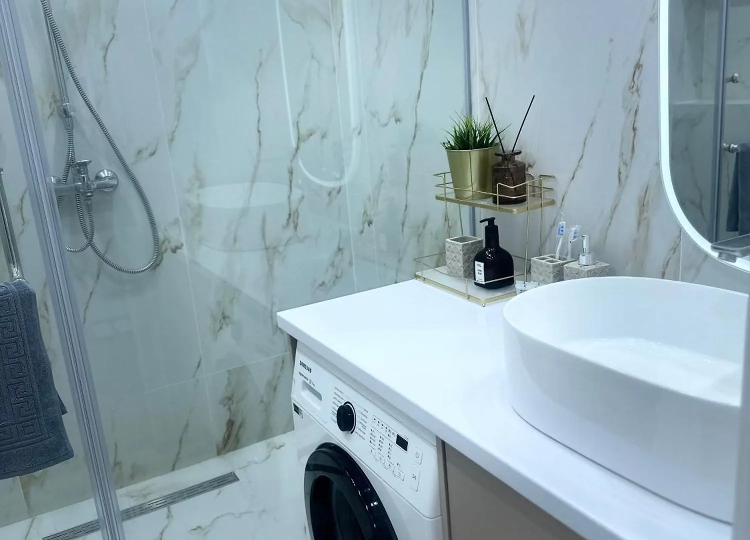 Comfort City Almaty Apartment